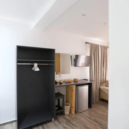 Colette's Comfort Apartament Himara