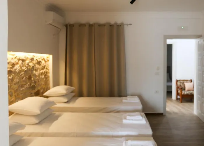Colette's Comfort Himare