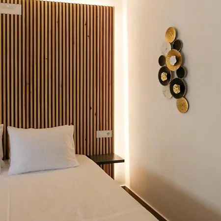 Colette's Comfort Himare