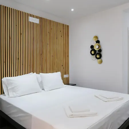 Colette's Comfort * Himarë