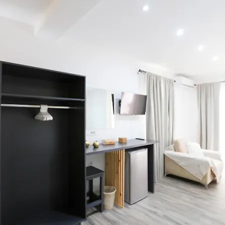 Colette's Comfort * Himara