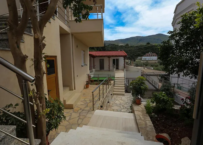 Colette's Comfort * Himarë