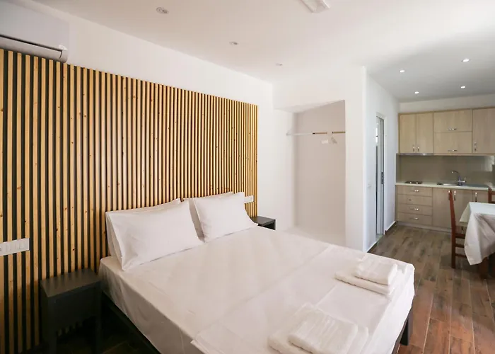 Colette's Comfort Himarë